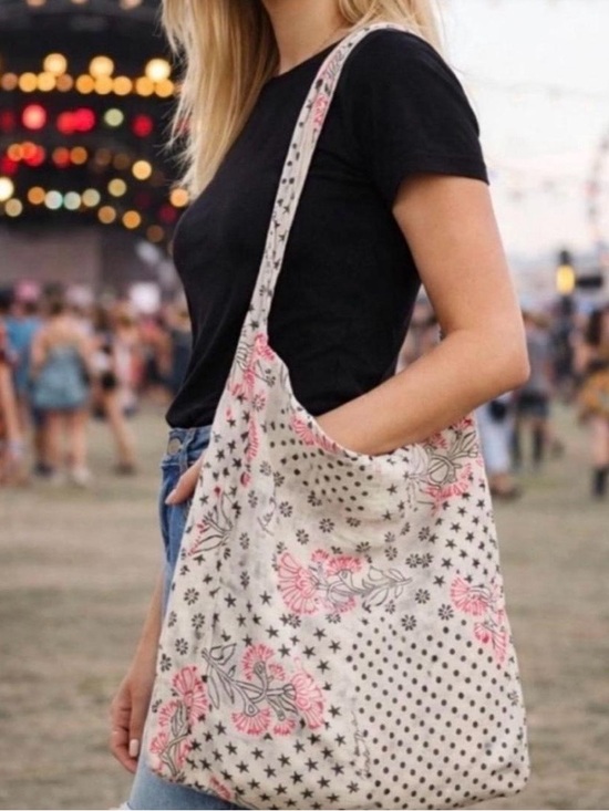 Free People Handbags - Free People Bag Gauze Boho Reusable Shopping Floral Bag Tote Beach Boho